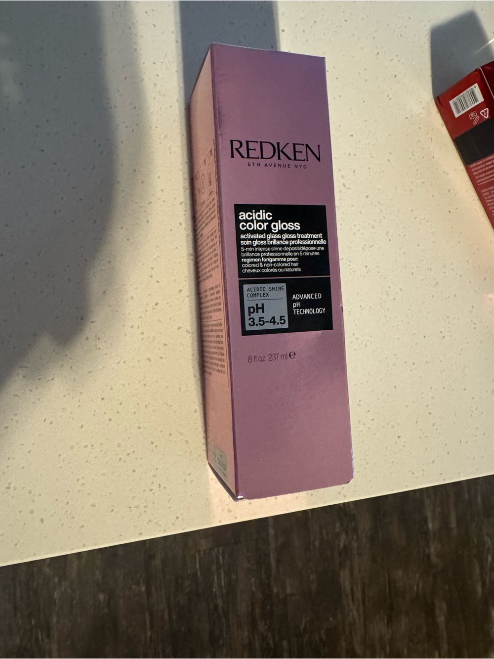 Redken Acidic Color Gloss Conditioner - Lavender/Purple Packaging